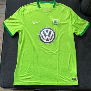 VfL Wolfsburg soccer Jersey